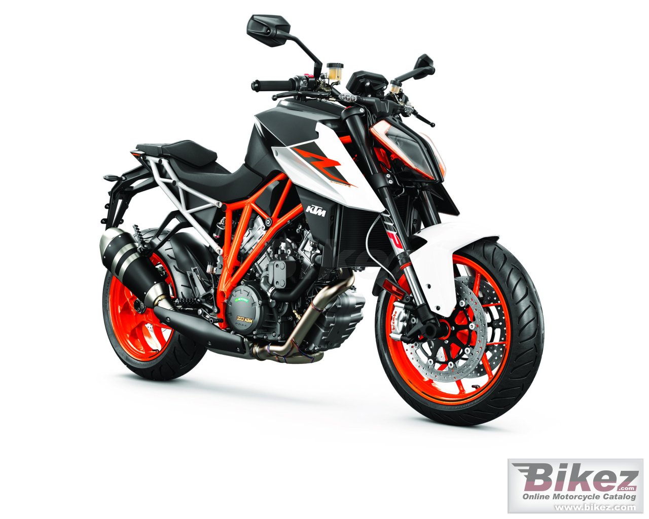 KTM 1290 Super Duke R Vs. Piston N400 | | México